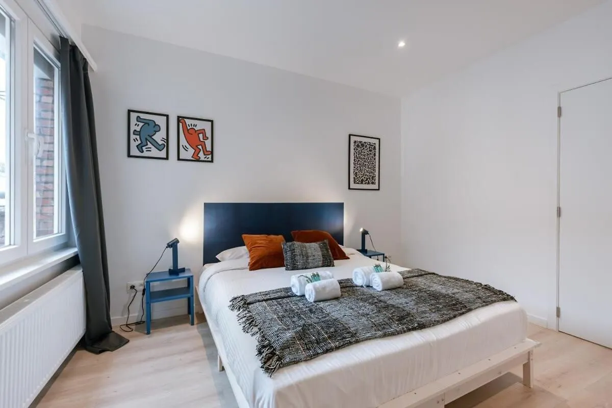 Colorful Pop Apartment In The Heart Of 安特卫普 0*,  比利时